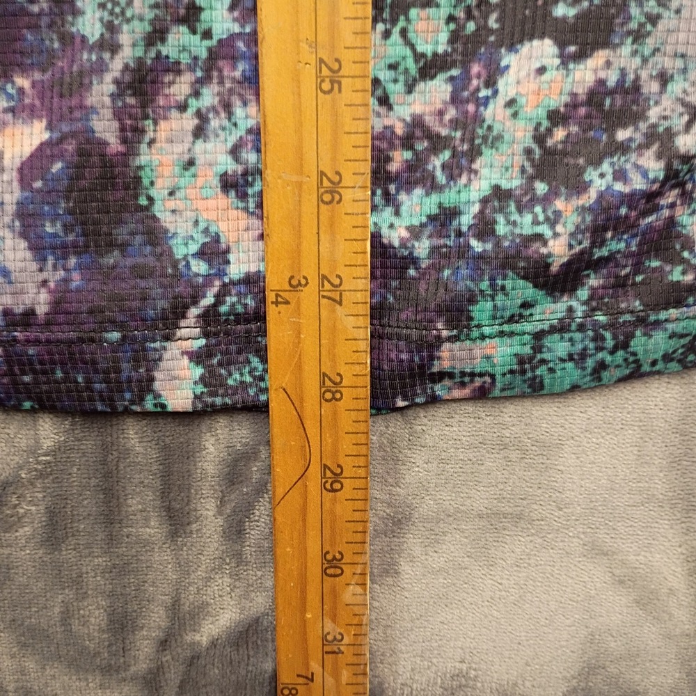 Fabletics Activewear Tank‎ Top Racerback Ruched Sides Abstract Print 2X - Picture 6 of 8